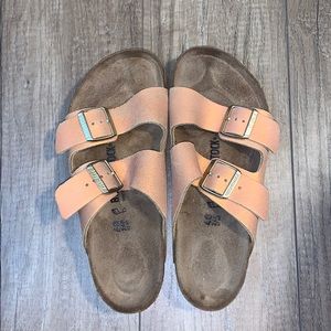 NWOT Birkenstock Arizona